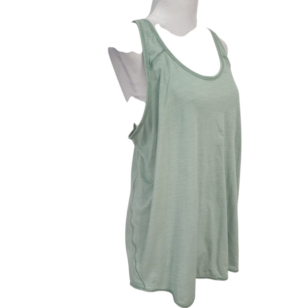 Euc Lululemon Essential Exercise Workout Tank In … - image 4